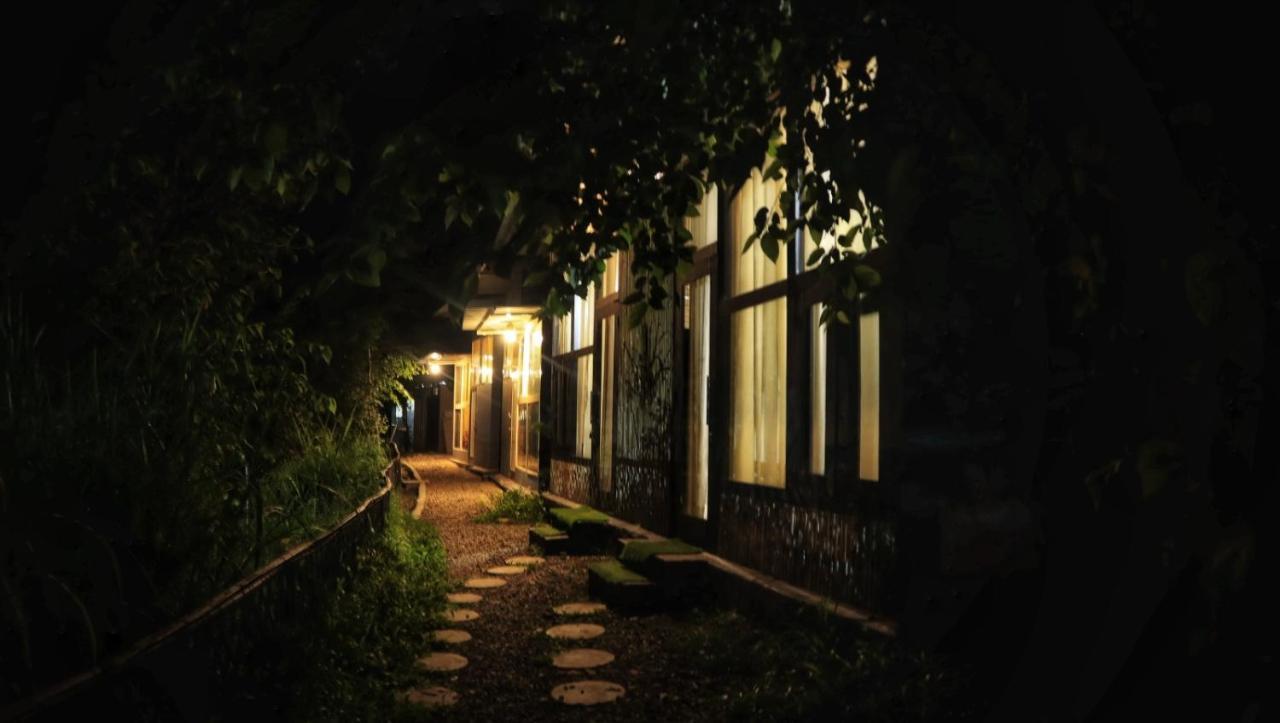 Arayam Bhimtal Hotell Bhowali Eksteriør bilde